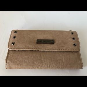 Max Studio beige trifold wallet